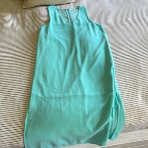 Gianni Bini mid-length dress. Worn MAYBE once. Size M.